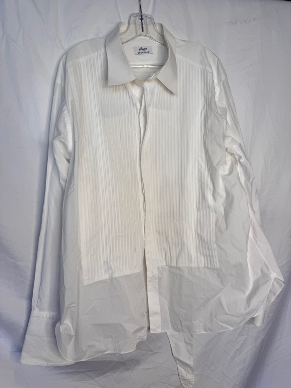 Brioni For Courtoue White Pleated Front Button Down Dress Shirt